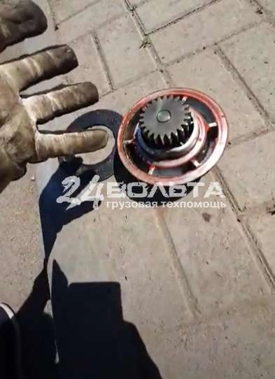 как заменить помпу Рено Мидлум