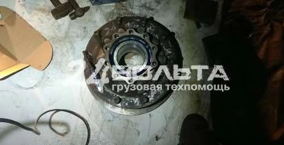 Замена ступичного подшипника Ман ТГХ